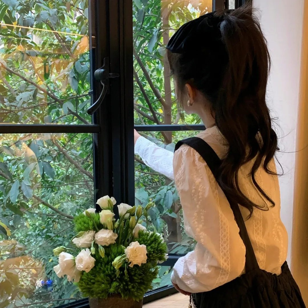 杏仁剧院